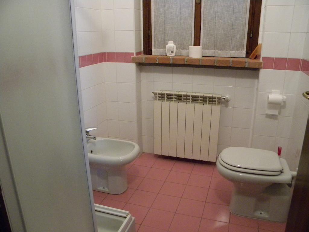 Le Petit Fleur Hotel Bareggio Ruang foto
